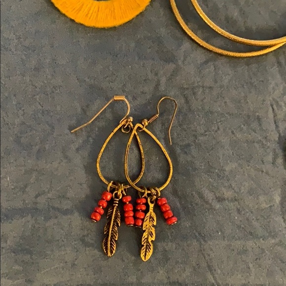 Earring bundle! - Picture 3 of 9